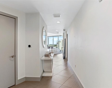 260 S Osceola Avenue - Photo Thumbnail 13
