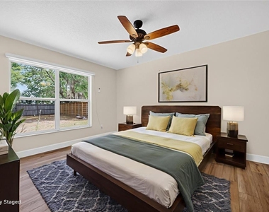 10748 Siena Dr - Photo Thumbnail 32
