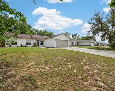 10748 Siena Dr - Photo Thumbnail 3