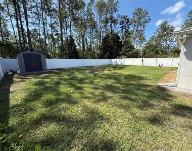 2 Upland Place - Photo Thumbnail 2