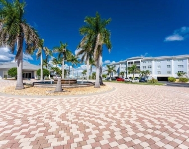 2001 Bal Harbor Boulevard - Photo Thumbnail 41
