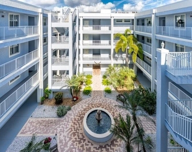 2001 Bal Harbor Boulevard - Photo Thumbnail 38