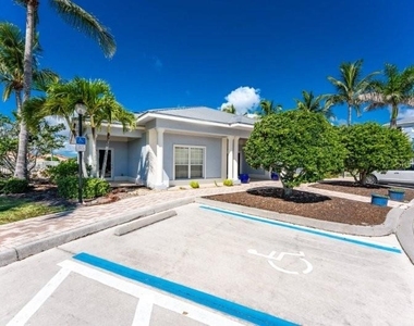 2001 Bal Harbor Boulevard - Photo Thumbnail 44