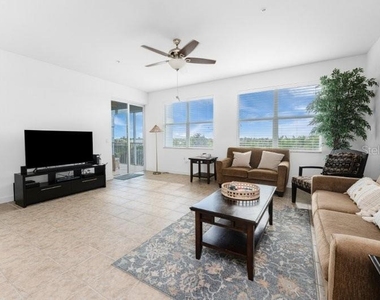 2001 Bal Harbor Boulevard - Photo Thumbnail 11