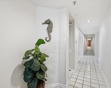 5611 Gulf Of Mexico Drive - Photo Thumbnail 20