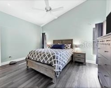 4510 Sanibel Way - Photo Thumbnail 14