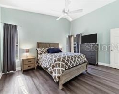 4510 Sanibel Way - Photo Thumbnail 15