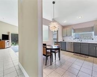 4510 Sanibel Way - Photo Thumbnail 6