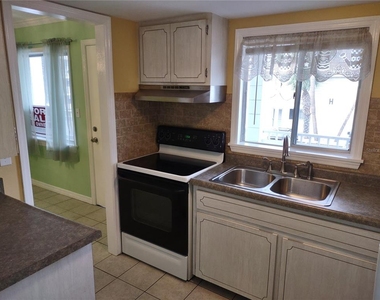 1566 Pleasant Road - Photo Thumbnail 1