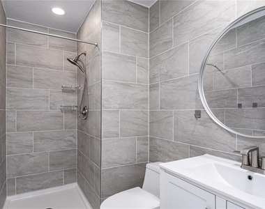 208 Cape Harbour Loop - Photo Thumbnail 30