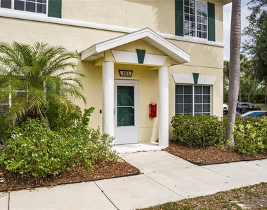 208 Cape Harbour Loop - Photo Thumbnail 28