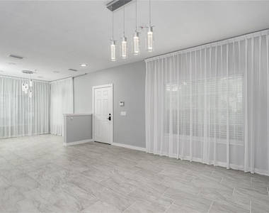 208 Cape Harbour Loop - Photo Thumbnail 9