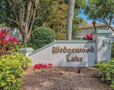 5246 Wedgewood Lane - Photo Thumbnail 27