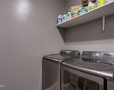 1149 Stoke Street - Photo Thumbnail 7