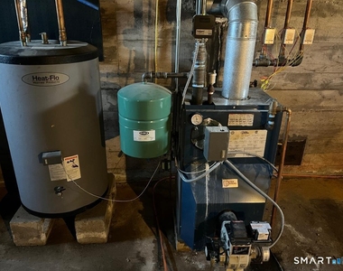 138 Mountain Street - Photo Thumbnail 19