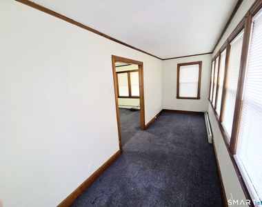 387 Putnam Pike - Photo Thumbnail 5