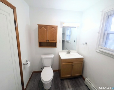 387 Putnam Pike - Photo Thumbnail 12