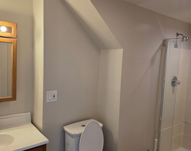 22 Calvin Avenue - Photo Thumbnail 7