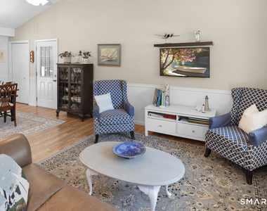 12 Allendale Road - Photo Thumbnail 20