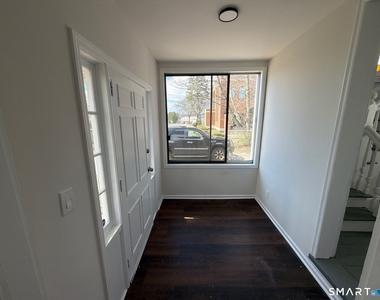 316 Main Street - Photo Thumbnail 4
