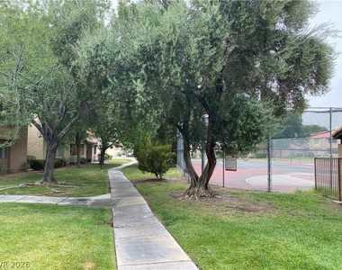 1455 E Katie Avenue - Photo Thumbnail 18