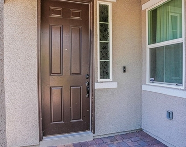 4525 Cougar Avenue - Photo Thumbnail 9
