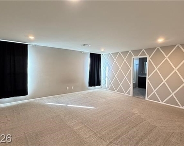 4525 Cougar Avenue - Photo Thumbnail 1