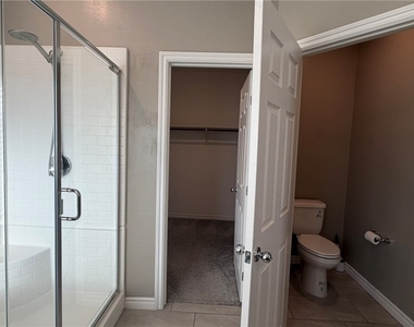 6943 Denio Island Street - Photo Thumbnail 17