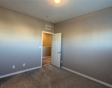 6943 Denio Island Street - Photo Thumbnail 24
