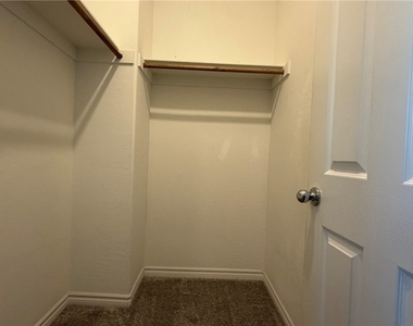 6943 Denio Island Street - Photo Thumbnail 26