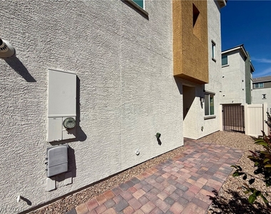 3720 Brilliant Sunset Street - Photo Thumbnail 35