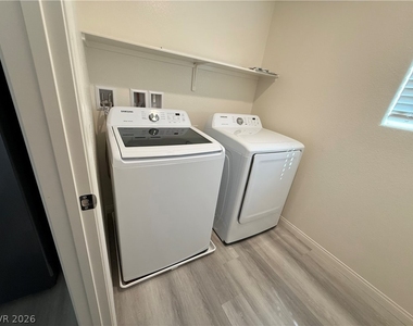 3720 Brilliant Sunset Street - Photo Thumbnail 12