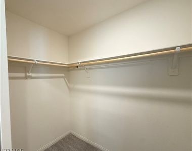 3720 Brilliant Sunset Street - Photo Thumbnail 28