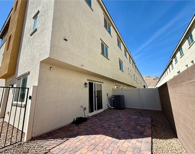 3720 Brilliant Sunset Street - Photo Thumbnail 31