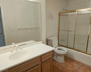 6912 Green Island Avenue - Photo Thumbnail 8