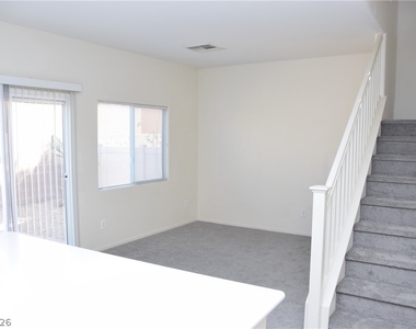 9440 Crimson Sky Street - Photo Thumbnail 13
