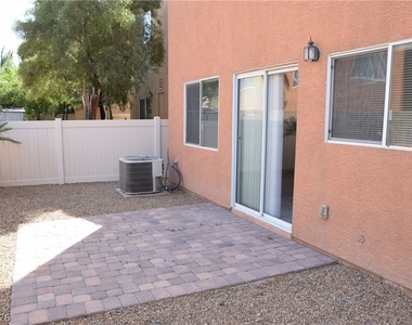 9440 Crimson Sky Street - Photo Thumbnail 4