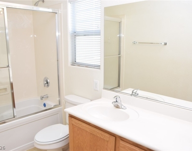 9440 Crimson Sky Street - Photo Thumbnail 27