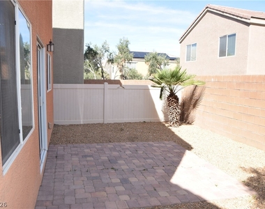 9440 Crimson Sky Street - Photo Thumbnail 1