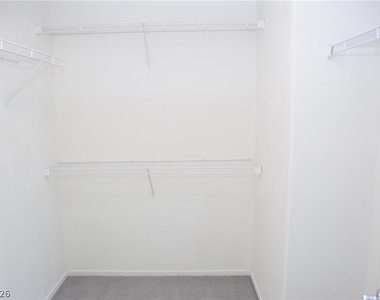 9440 Crimson Sky Street - Photo Thumbnail 17