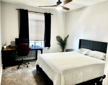 2201 Ramsgate Drive - Photo Thumbnail 7