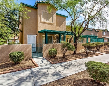 5237 Steinbrenner Lane - Photo Thumbnail 1