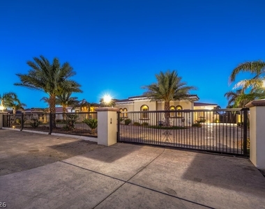 2780 El Camino Road - Photo Thumbnail 1