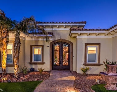 2780 El Camino Road - Photo Thumbnail 5