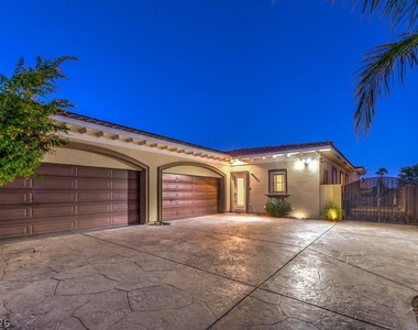 2780 El Camino Road - Photo Thumbnail 3