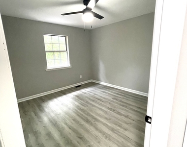 5019 Peach Mountain Circle - Photo Thumbnail 21