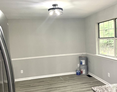 5019 Peach Mountain Circle - Photo Thumbnail 6