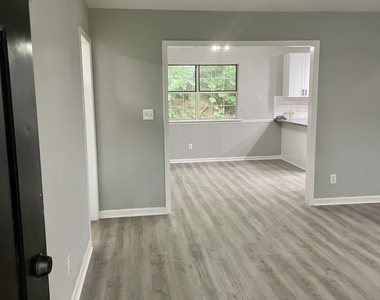 5019 Peach Mountain Circle - Photo Thumbnail 10