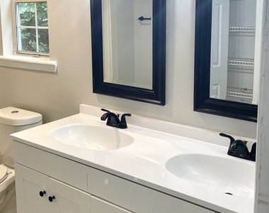 5019 Peach Mountain Circle - Photo Thumbnail 12