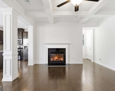2730 Kemp Court - Photo Thumbnail 9